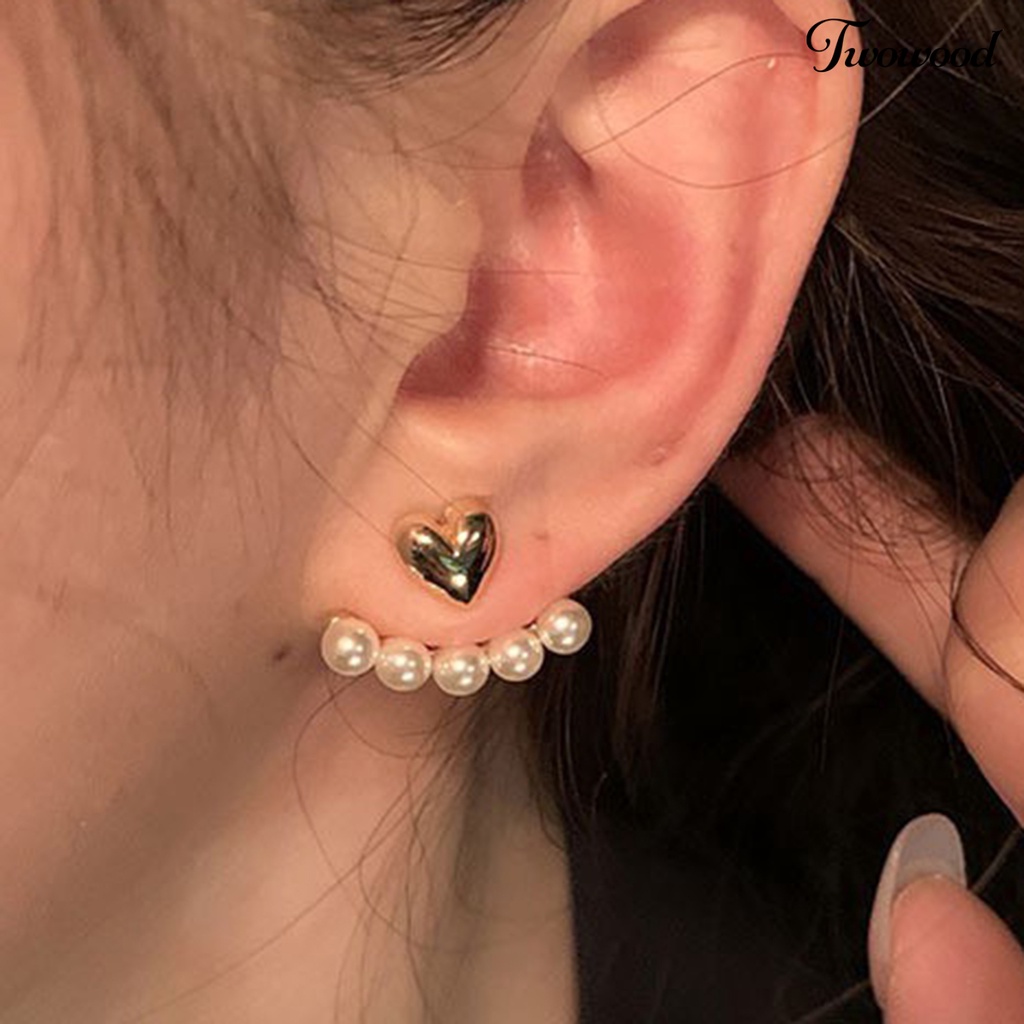 1 Pasang Anting Stud Mutiara Imitasi Bentuk Hati Gaya Elegan Untuk Wanita