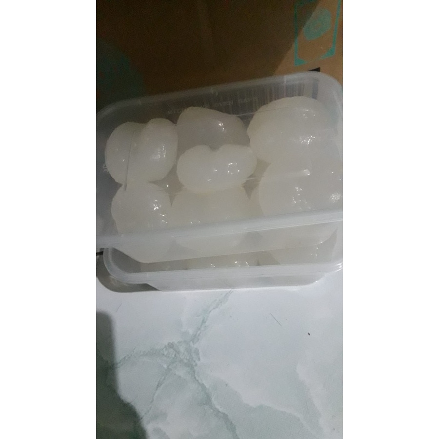 

Buah Siwalan Kupas Bersih Siap Makan