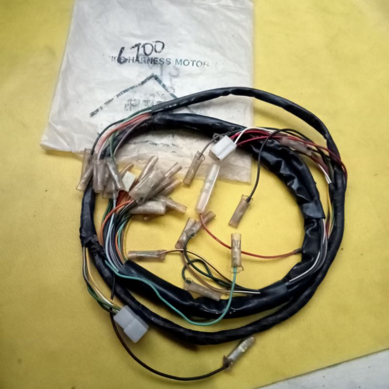 kabel body Honda c700 supercup