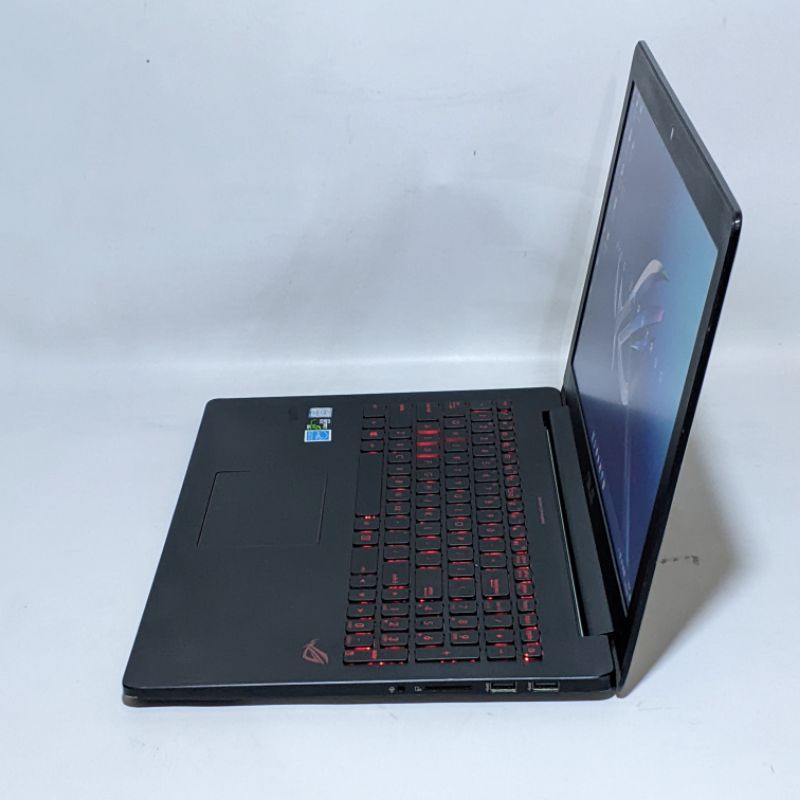 laptop gaming Asus Rog G501vw - core i7 6700HQ - ram 16gb - Dual vga Nvidia GeForce GTX 960m