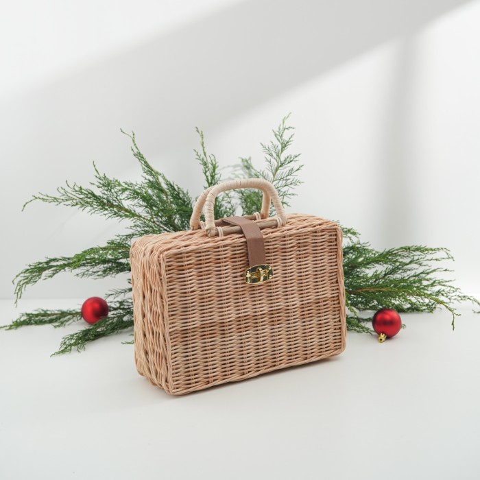 

_^_^_^] Holly box - Box Rotan Packaging Hampers Natal