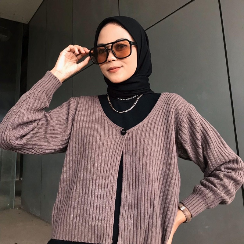 Sweater crop premium kardigan kancing