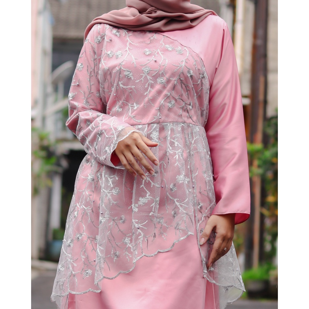 Izany dress satin wanita - dress brukat kondangan muslimah