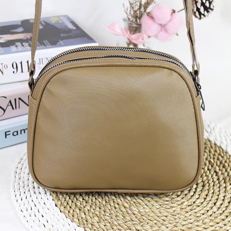 Luna Aura Tas Selempang Wanita Oval Cevron 3 Ruang Slingbag Wanita Terbaru Tas Wanita Kekinian Tas ootd