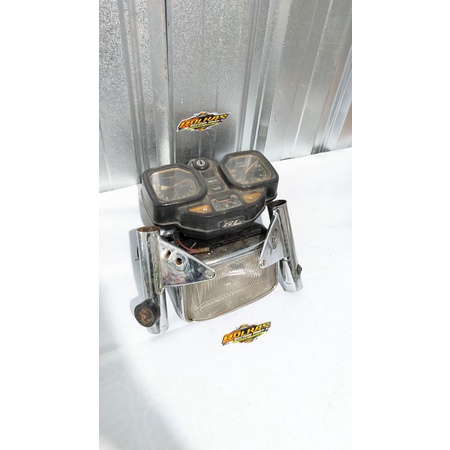 headlamp gl100 set spido gl100 kupingan gl100 taun muda ori spido gl100 lampu gl100 dudukan gl100 ku
