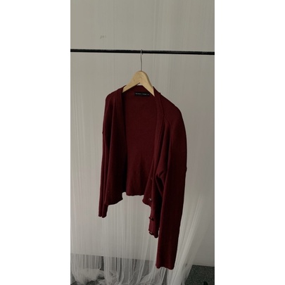 Adante Cardigan by Thenblank x Isyana