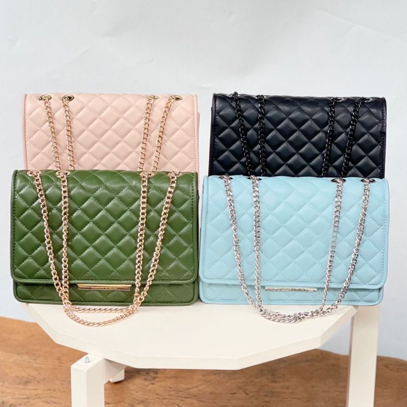 charles n keith c868