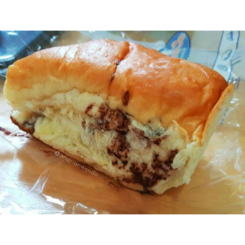 

ROTI COKLAT JADUL