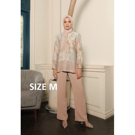 READY SIAP KIRIM Etincelle Blouse Dusty Pink Size M by Muda Official