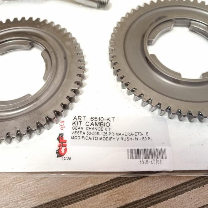 gigi 4 speed cif vespa smallframe pts special darling original italy