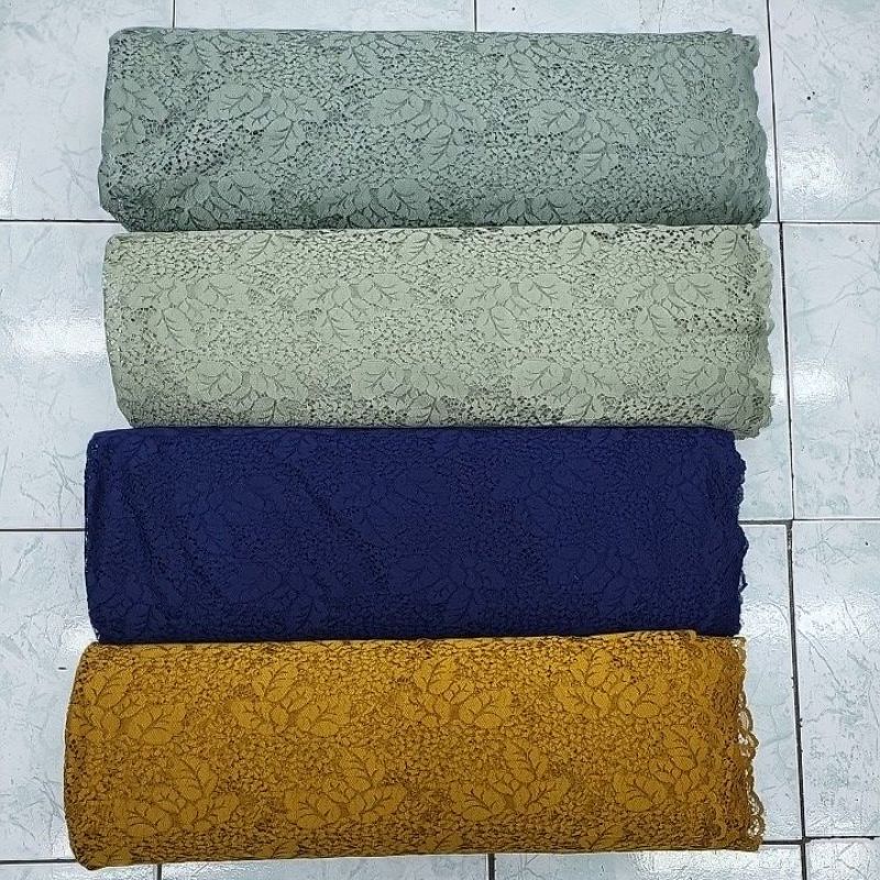 kain brokat/kain brukat/kain broklat motif daun. corneli/cord. murah