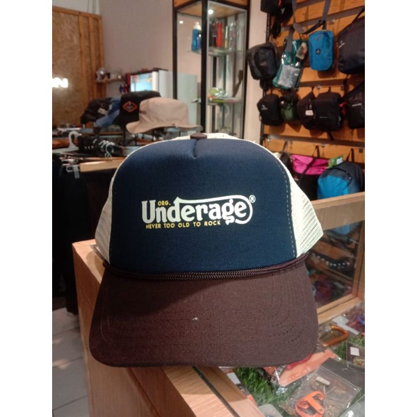 TOPI UNDERAGE T09