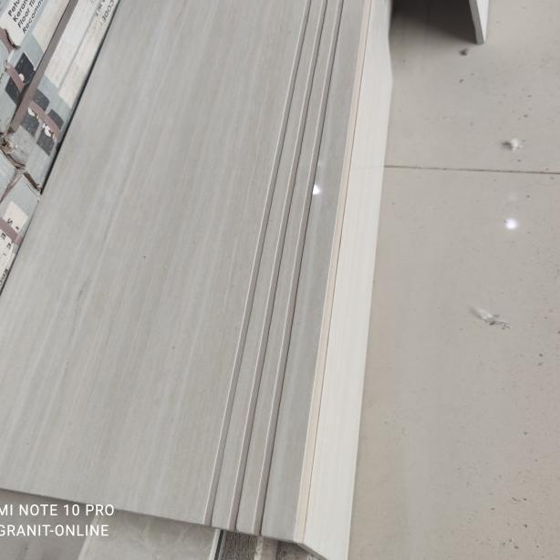 Granit lantai tangga 30x90&amp;20x90 cream motip travertino