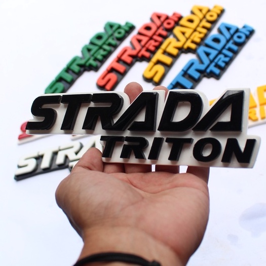 EMBLEM MOBIL STRADA TRITON / AKSESORIS EKSTERIOR MOBIL / EMBLEM STRADA TRITON