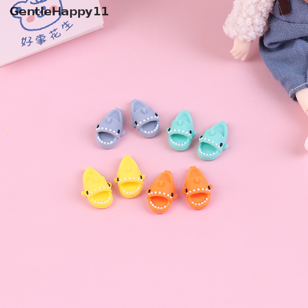 Gentlehappy 1 Pasang Mainan Sandal Selop Bentuk Hiu Skala 1: 12 Untuk Aksesoris Rumah Boneka Ob11 1 / 12