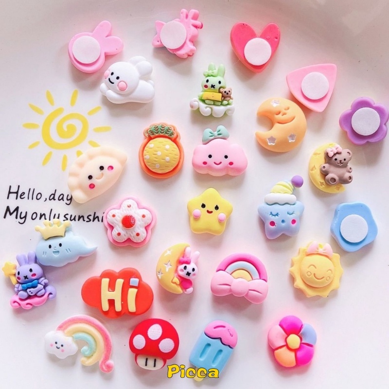 Ornamen Stiker Bentuk Kartun Boneka 3D Bahan Resin Untuk Dekorasi Case Handphone