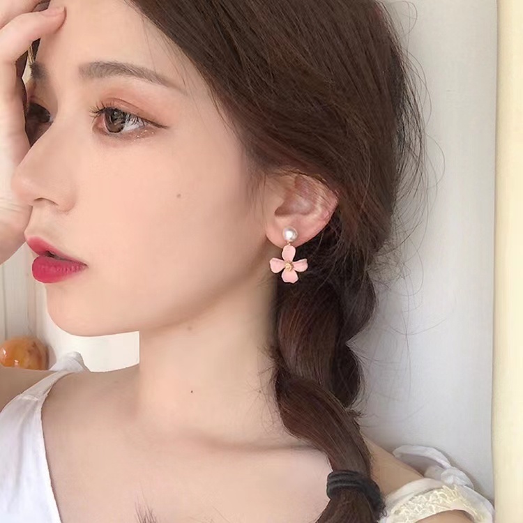Anting Tusuk Motif Bunga Gaya Korea Untuk Wanita / Anting Tusuk Motif Bunga Fashion Wanita