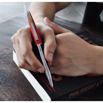 

Promo onderdil Sheaffer Ferrari Taranis/ F 9519 Ballpoint - Maroon 26SZ2 Diskon