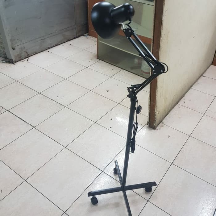 Lampu Tindakan/Bidan/Belajar Pakai Roda