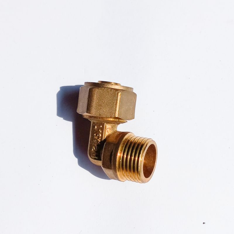 Elbow Sambungan Air Panas , Knee Keni Elbow Sambung 1/2 Inch Kuningan