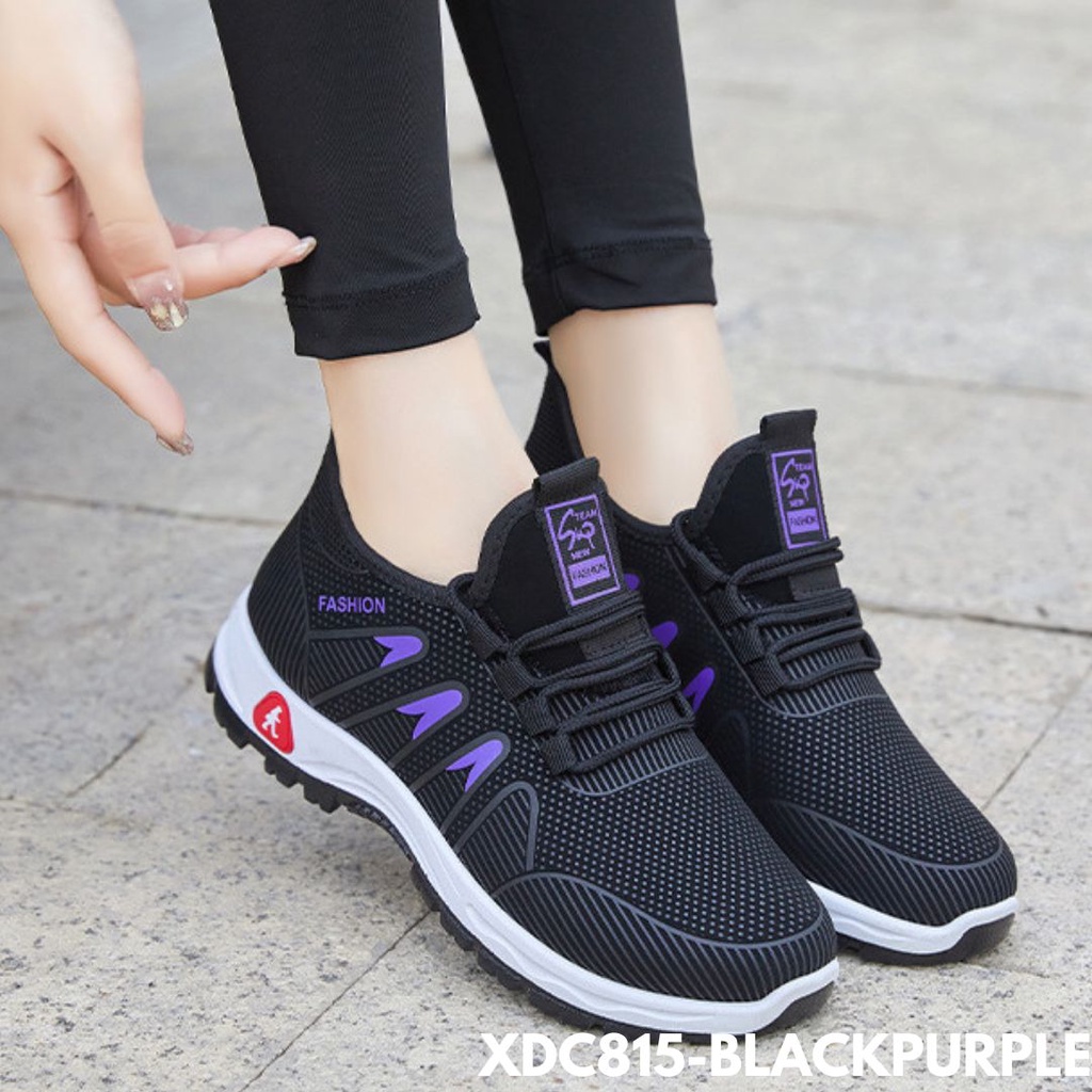 SEPATU WANITA SNEAKERS NYAMAN BANGET DIKAKI KEKINIAN SIMPLE BERMOTIF BAHAN PU COMBI KAIN IMPORT DC815