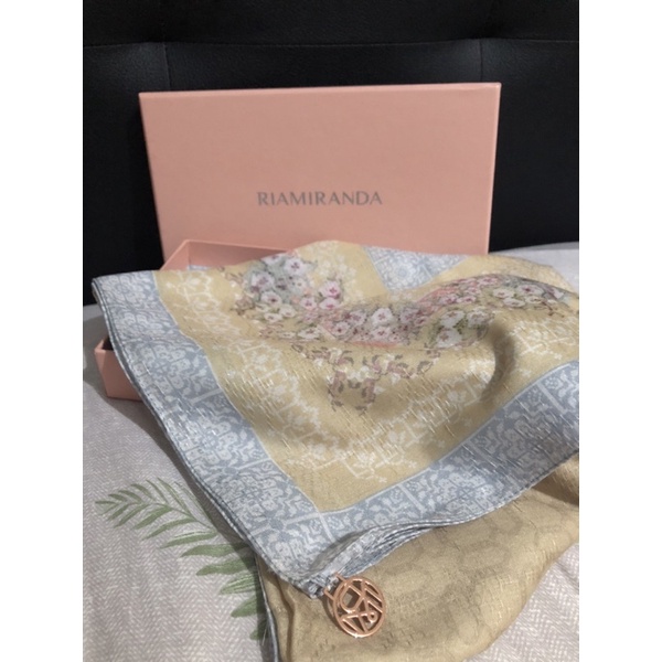 RIAMIRANDA VLADI SCARF