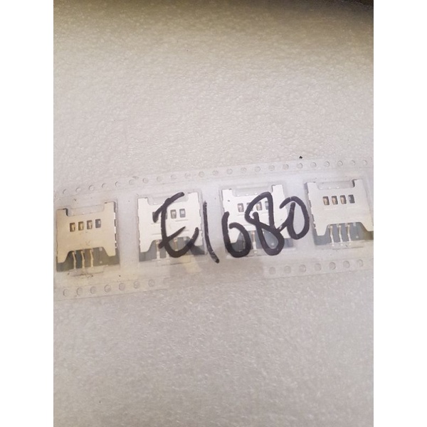 KONEKTOR SIM SAMSUNG E1080 C3303 S5570 S5360 I9000