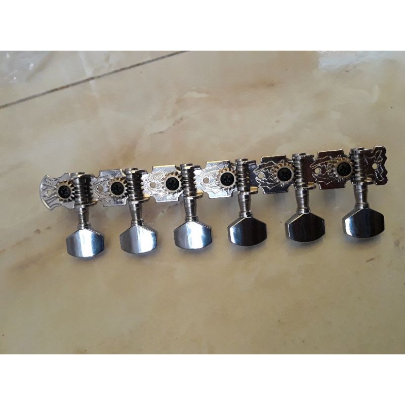 Driyer Tuning peg Pemutar Senar Gitar Akustik Model Renteng stainless chrome