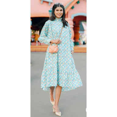 Benang Jarum Buttonscarves Dream Park Disney Puzzlea Tunic Turquoise M NEW UNDER TAG