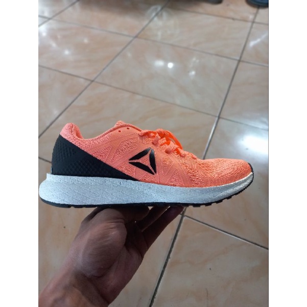 reebok floatride energy wns