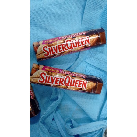 

cokelat silverqueen chunky bar almond/ cashew 30 gram