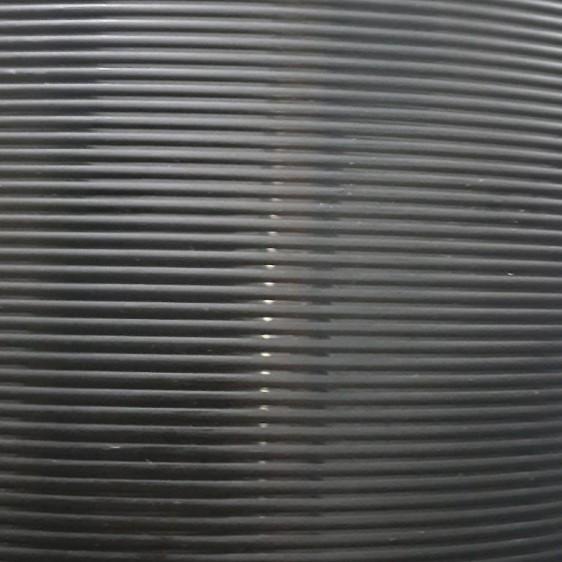 

Fiber pagar tebal 1,2 mm Motif garis garis New Multiplas (per meter) - Hitam