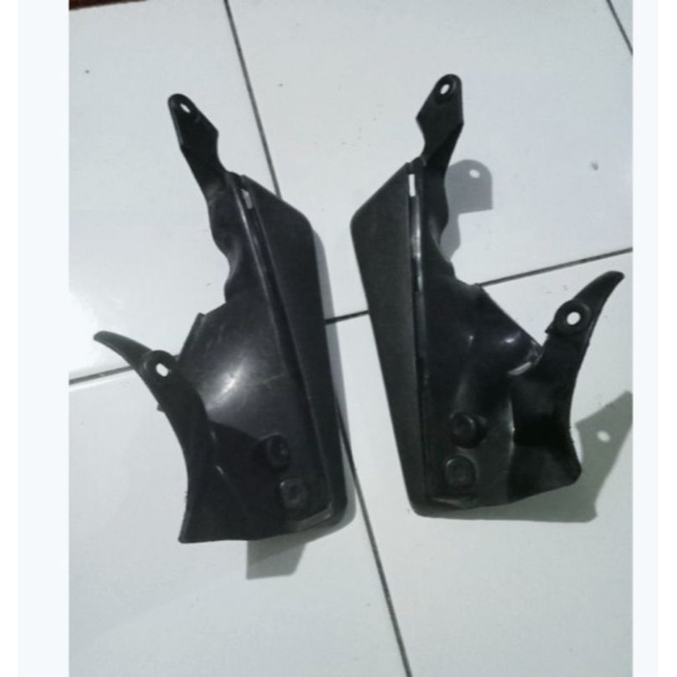 SAMBUNGAN SAYAP BAWAH YAMAHA (JUPITER MX) OLD CABUTAN ORIGINAL