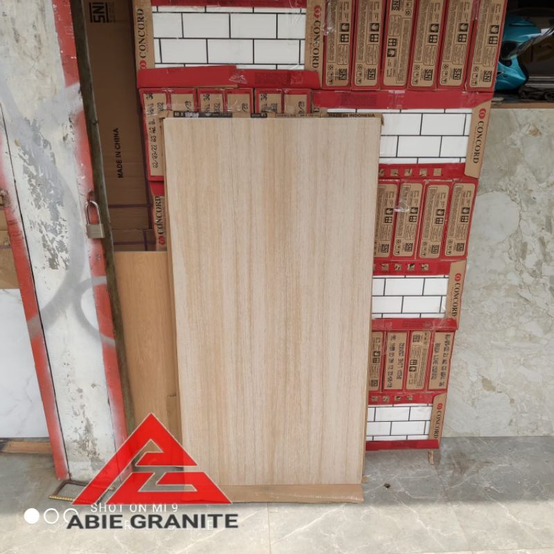 Granit indogress motif kayu 60x120 Natural Mahogany