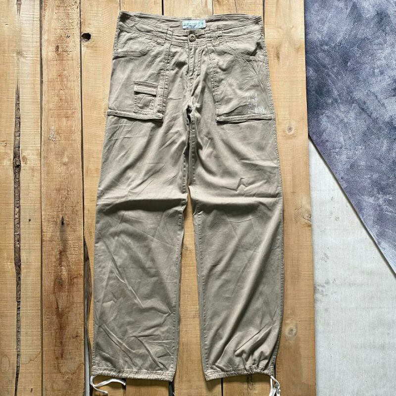 Celana Trousers T&C Surf Design Second