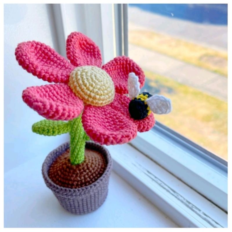 Bunga rajut/hiasan kamar