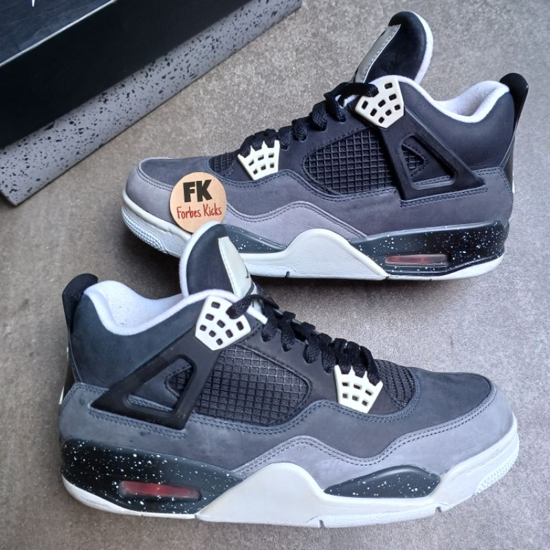 Air Jordan 4 Retro Fear Pack || white black cement grey platinum