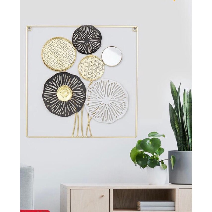Wall Decor Hiasan Dinding Iron Flower Besi Kaca Metal Gold Modern Decoration