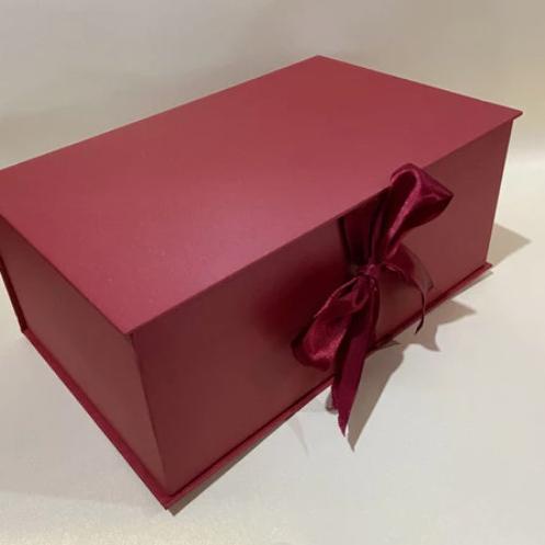 Gift box/ kotak hadiah/ box besar/ hardbox/ box parcel/ box hampers - Hitam