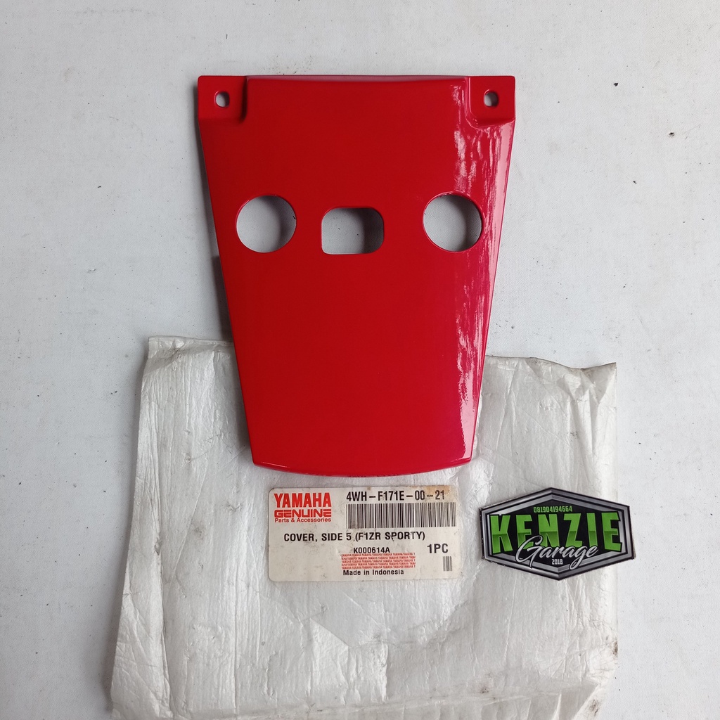 Sambungan Pet Pad Body Cover Tail Yamaha F1ZR Merah VRC Original YGP 4WH-F171E-00-P1