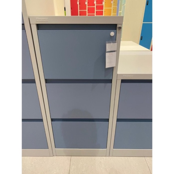 Jual limited stock Krisbow Lemari Arsip 3 Laci/krisbow lemari besi 3 tingk Diskon