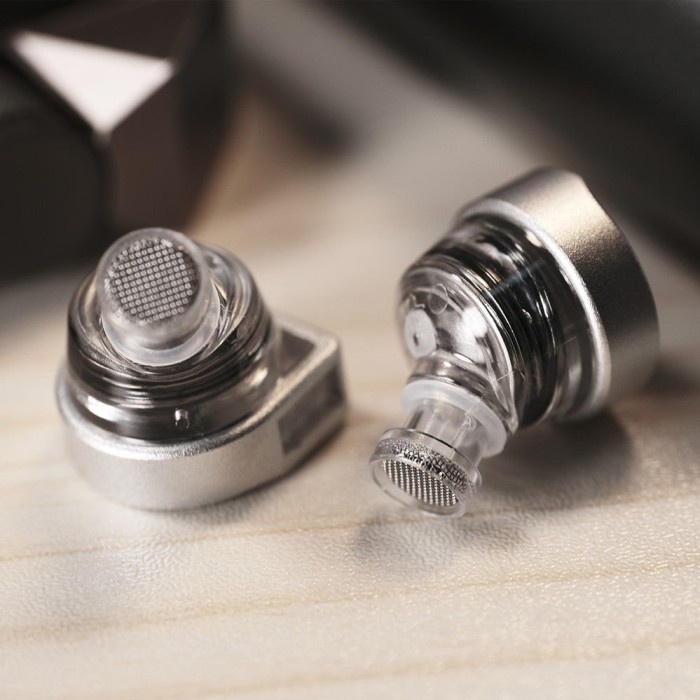 TANCHJIM OLA Bass Version with Mic Dynamic In Ear Monitors Earphone