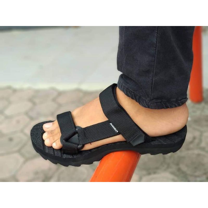 SANDAL GUNUNG DEWASA PRIA/WANITA SANDAL OUTDOOR TERMURAH