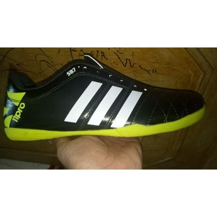 Sepatu Futsal Adidas 11pro Big Size 44 45 46 - Hitam-Satabilo, 44