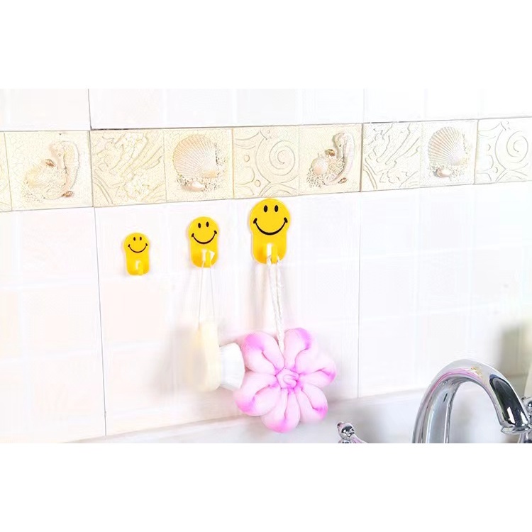 Motif Smile sticky hook kartun Gantungan Tempel dinding