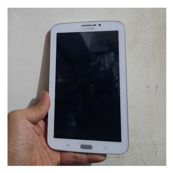 Tablet Samsung Galaxy Tab 3 Layar 7 Inch Second 146106