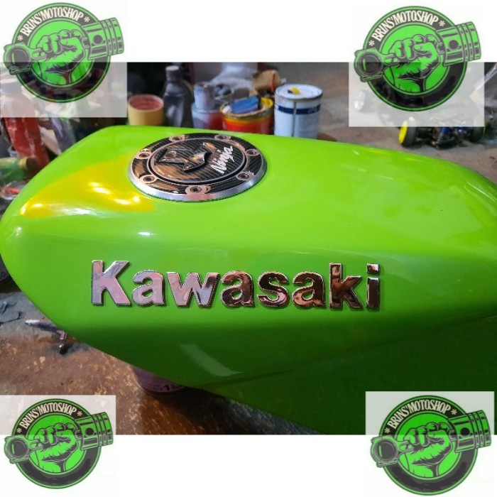 STICKER EMBLEM STIKER STICKER TIMBUL TANGKI MOTOR KAWASAKI NINJA R SS