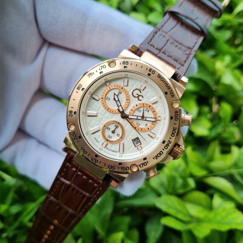 jam tangan pria GC Y81009GC batrai strap leather