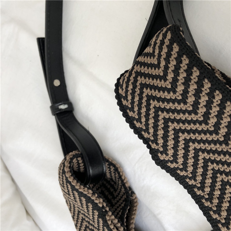 Tas Selempang  Wanita Rajut Buffollow SMALL Korean Knitted Checkered Sling Bag Import