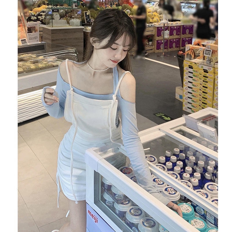 Suhao Musim Gugur Biru Tipis Murni Keinginan Gadis Seksi Off-Shoulder Menggantung Leher Lengan Panjang T-shirt Suspender Rok Dua potong Fashion Wanita